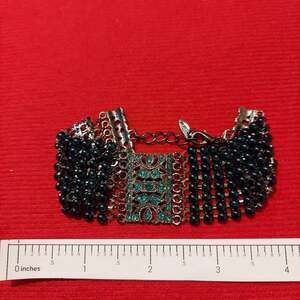 VCLM™ Victorian Style Blue Rhinestones and Dark Green Beads 7" Bracelet